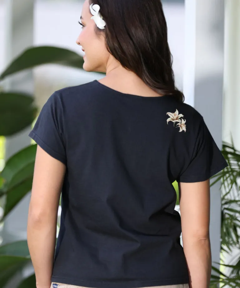 Decorative Lilies - Black Short Sleeve Scoop Neck T-Shirt