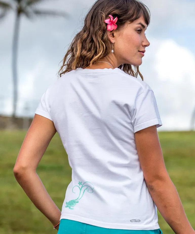 Honu Love - White Short Sleeve Crewneck T-Shirt