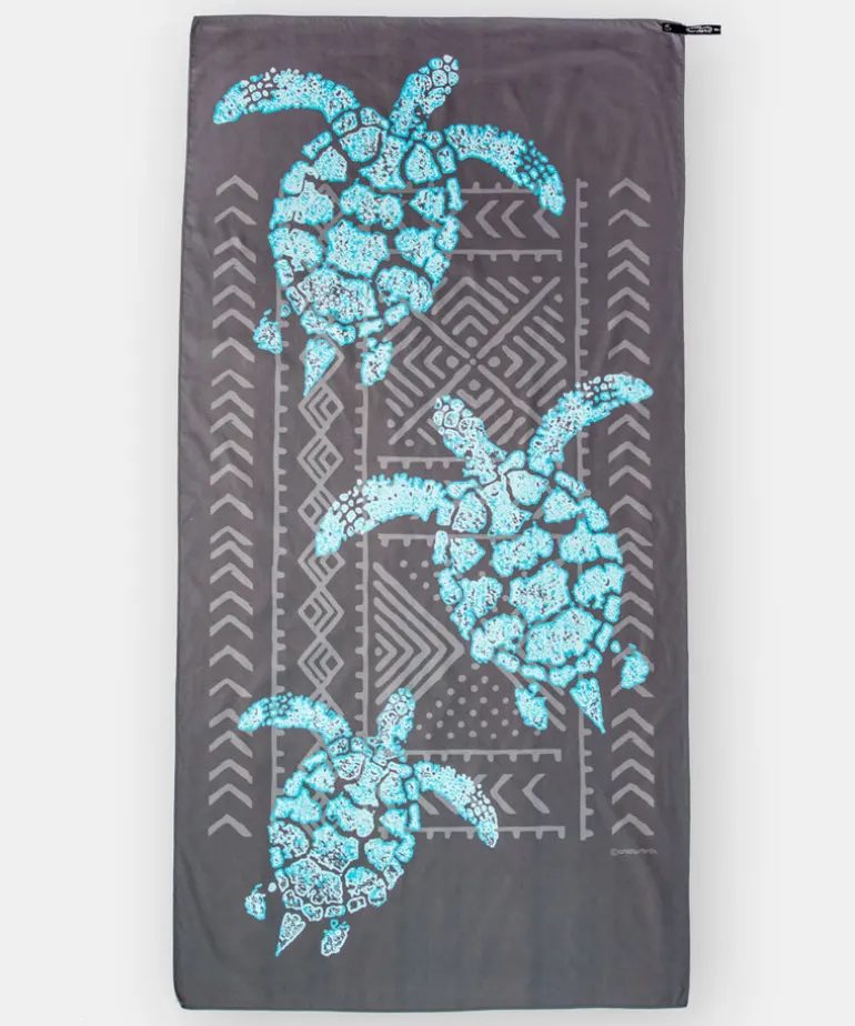 Honu Trio - Microfiber Beach Towel