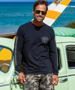 Tribal Manta Shark - Black Long Sleeve Crewneck T-Shirt
