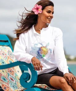 Turtle Seascape - White Long Sleeve Lightweight Pullover